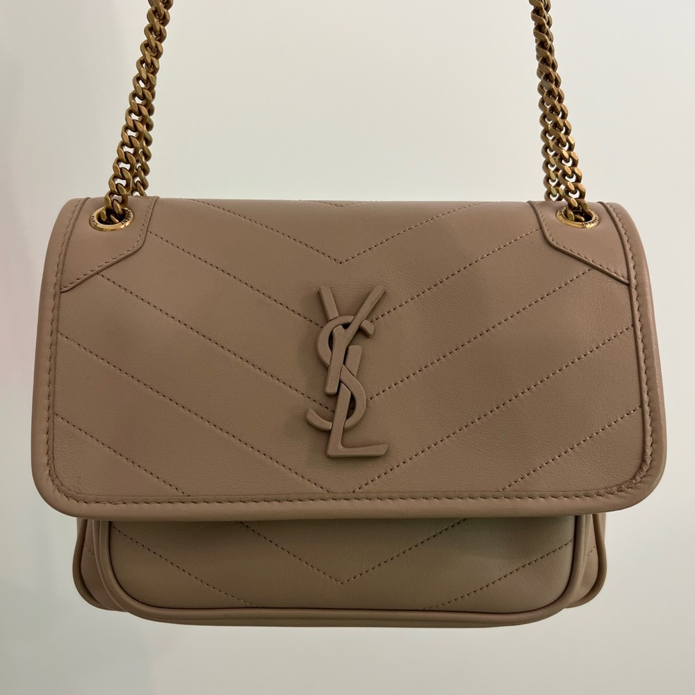 Saint Laurent Niki Bag (Calfskin)